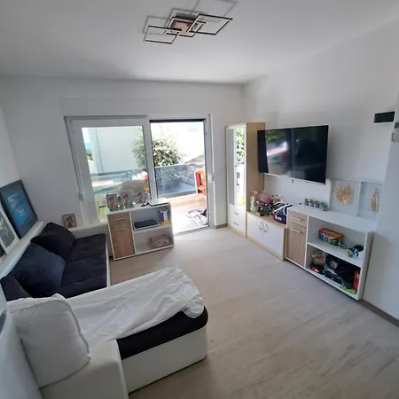 M&M Luxury Apartments Petrcane Exterior photo