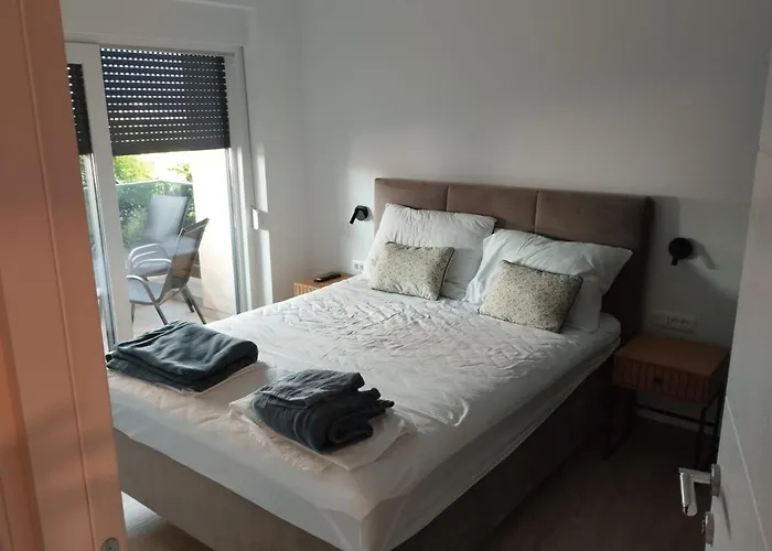 M&M Luxury Apartments