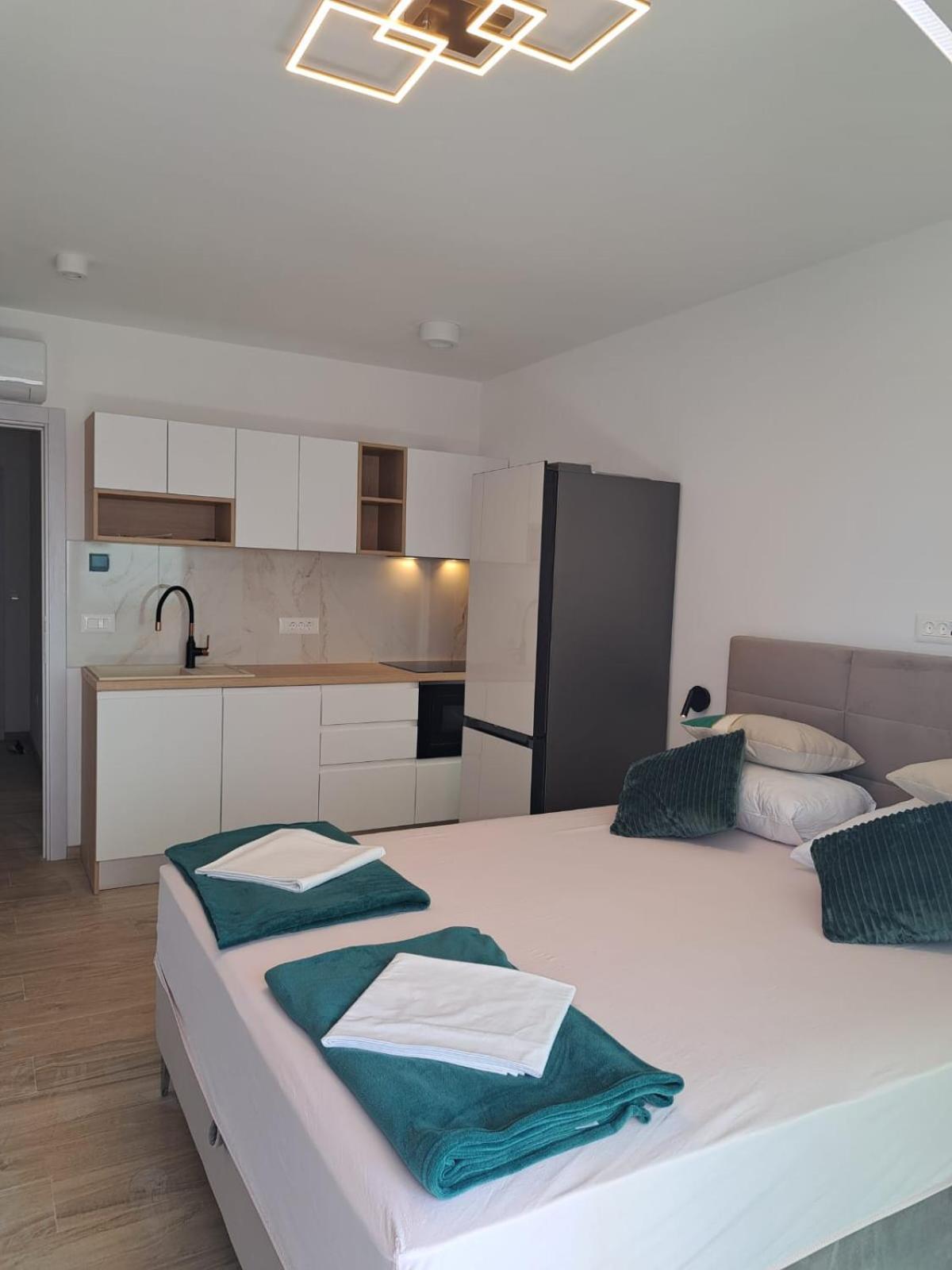 Apartment M&M Luxury Apartments Petrcane