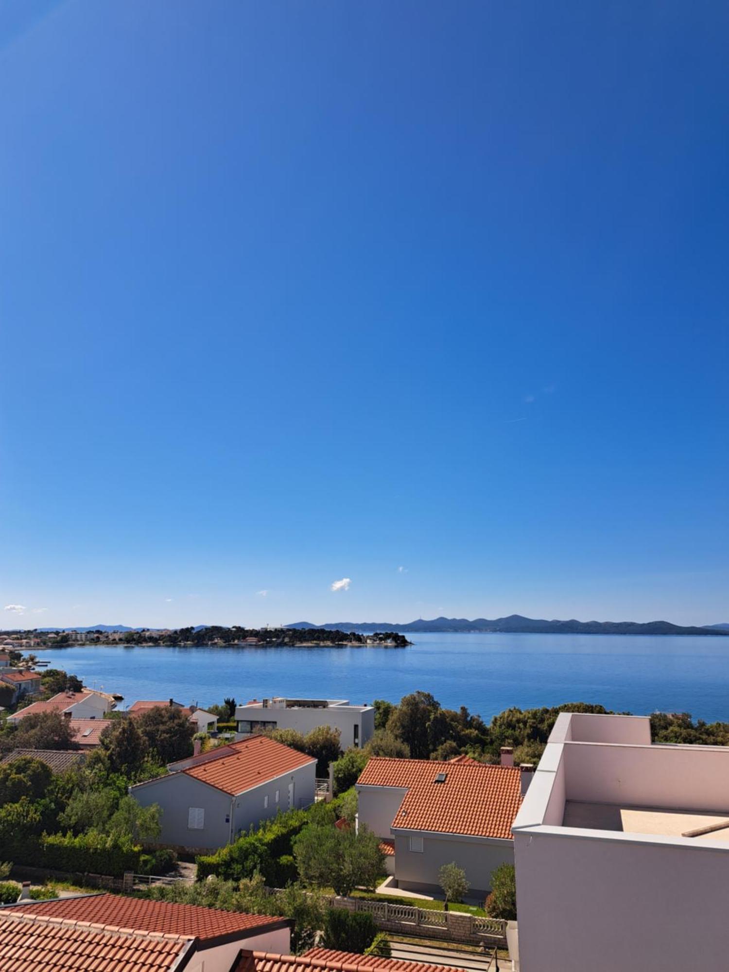M&M Luxury Apartments * Petrcane