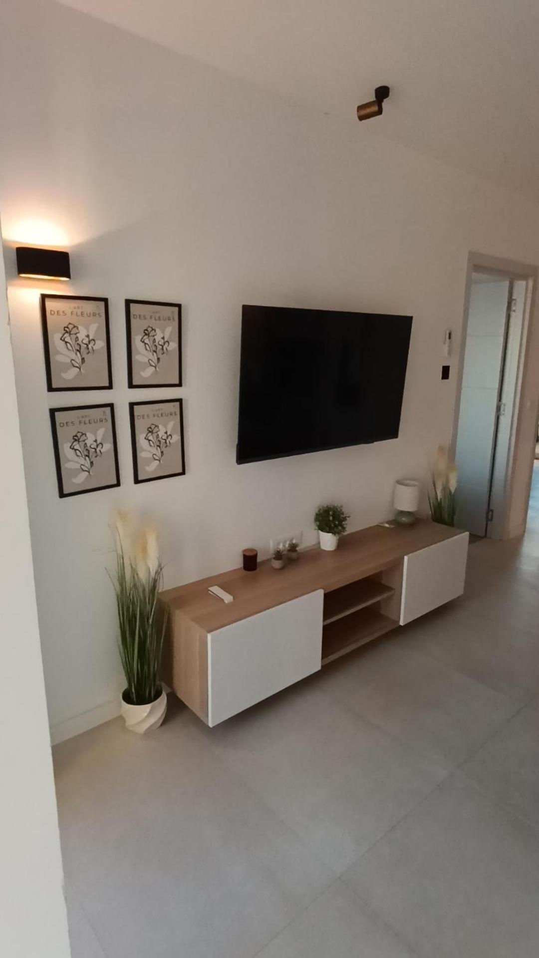 M&M Luxury Apartments *