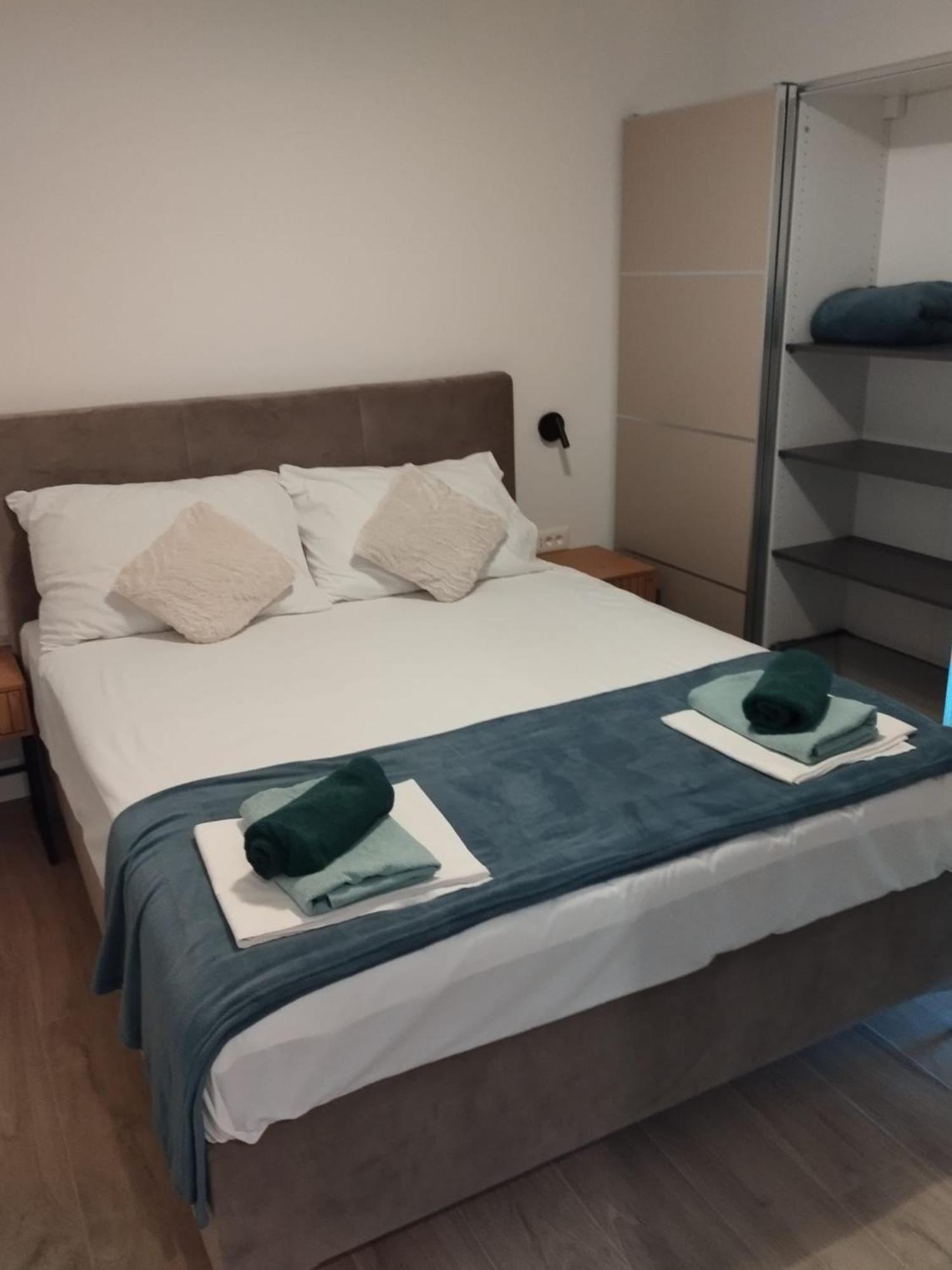 Apartment M&M Luxury Apartments Petrcane
